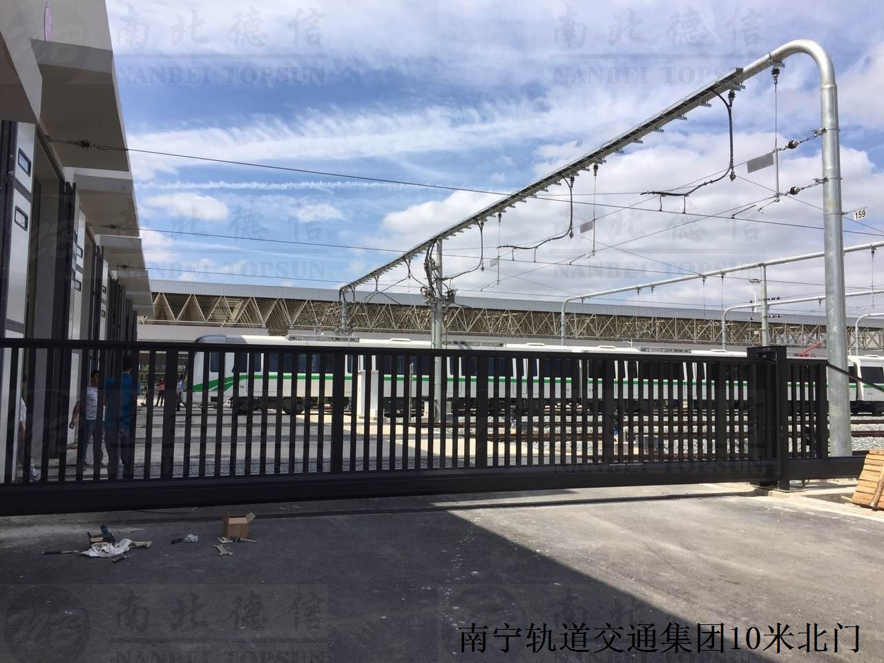南寧軌道交通集團10米北門